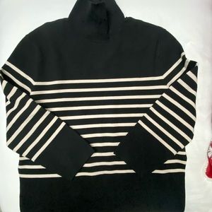 H&M mock neck sweater, NWOT